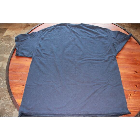 Champion NCAA Football North Carolina Tar Heels XL T-shirt Blue Logo Graphic - Picture 5 of 5